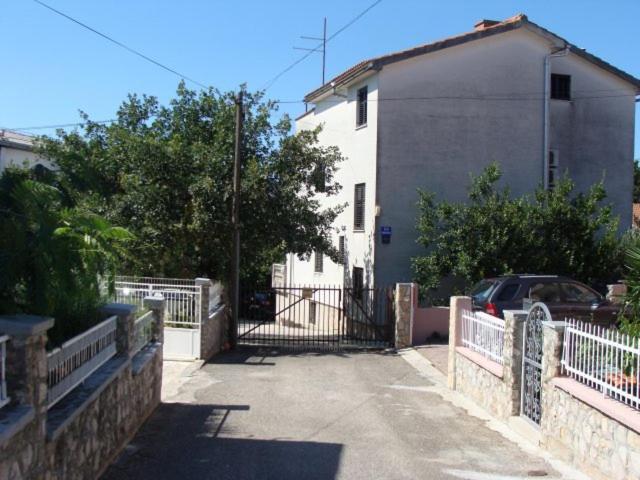 Apartmani Svetina Vodice Kültér fotó